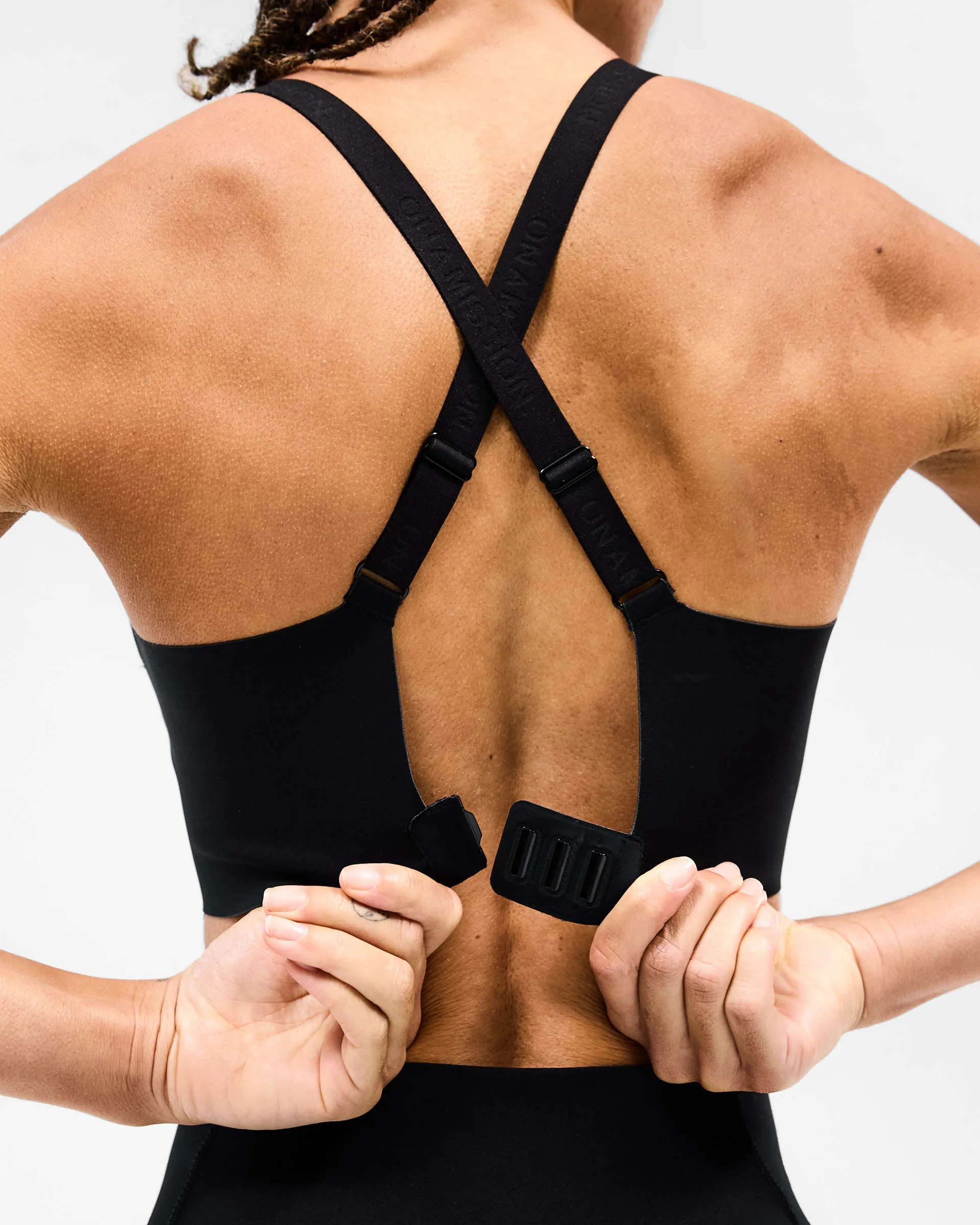 247 Mid Impact Sports Bra - Black