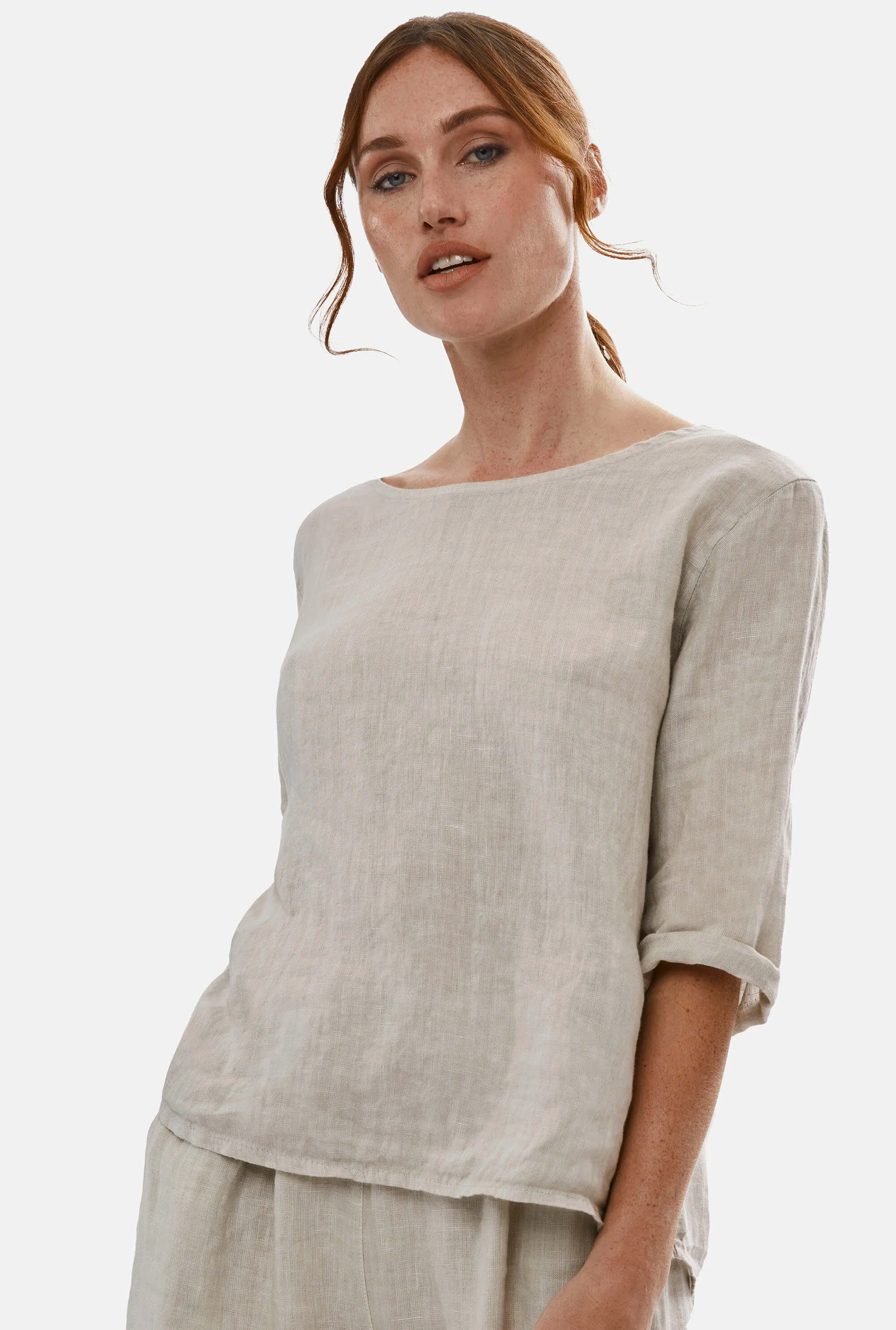Back Buttoned Linen Top