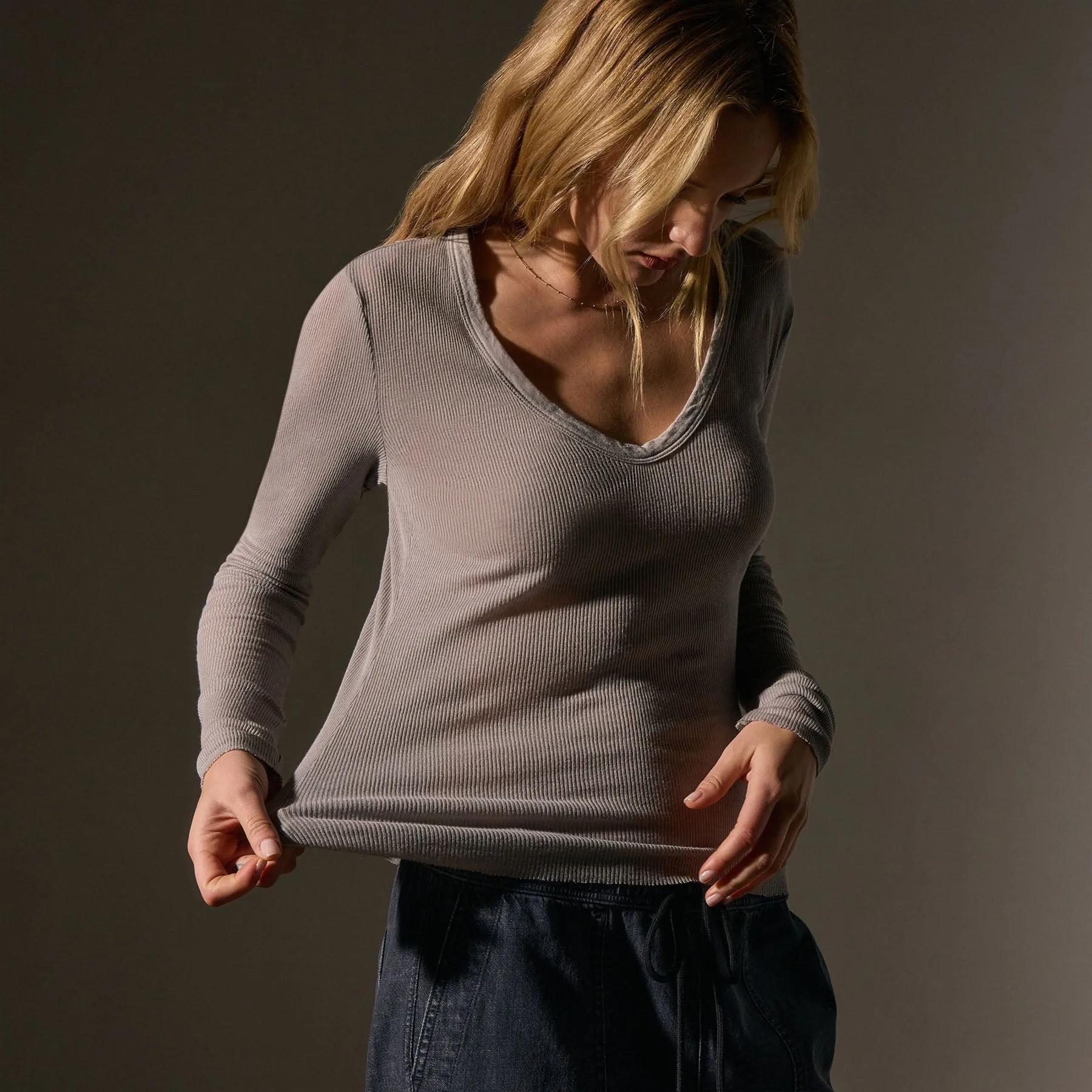 Cotton Cashmere Blend Deep V Tee - Dapple