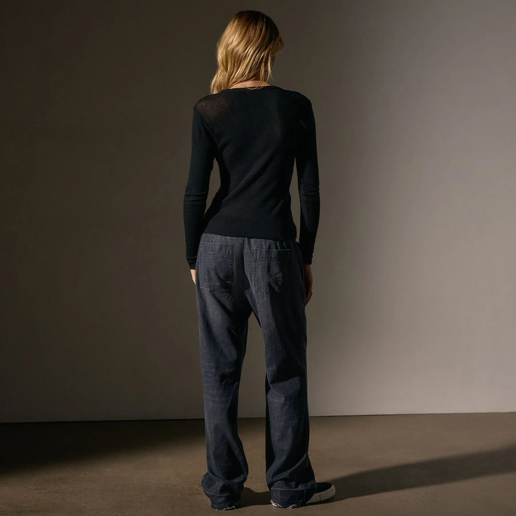 Cotton Cashmere Blend Ribbed Long Sleeve Crew - Black