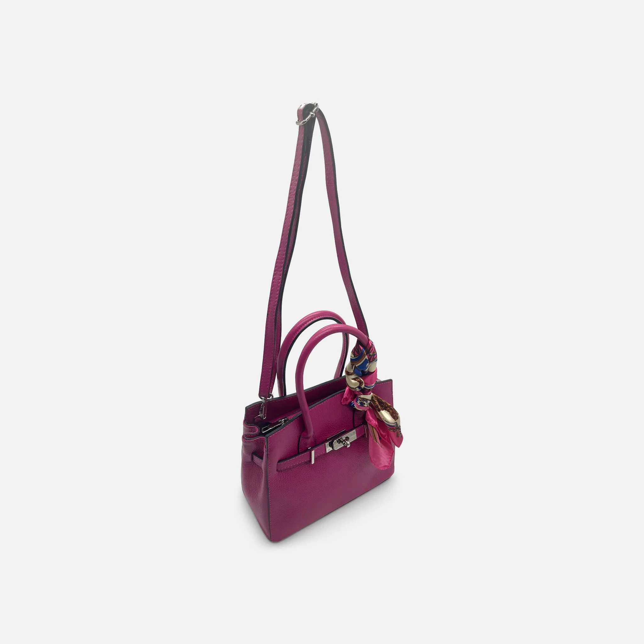 Livia Top Handle