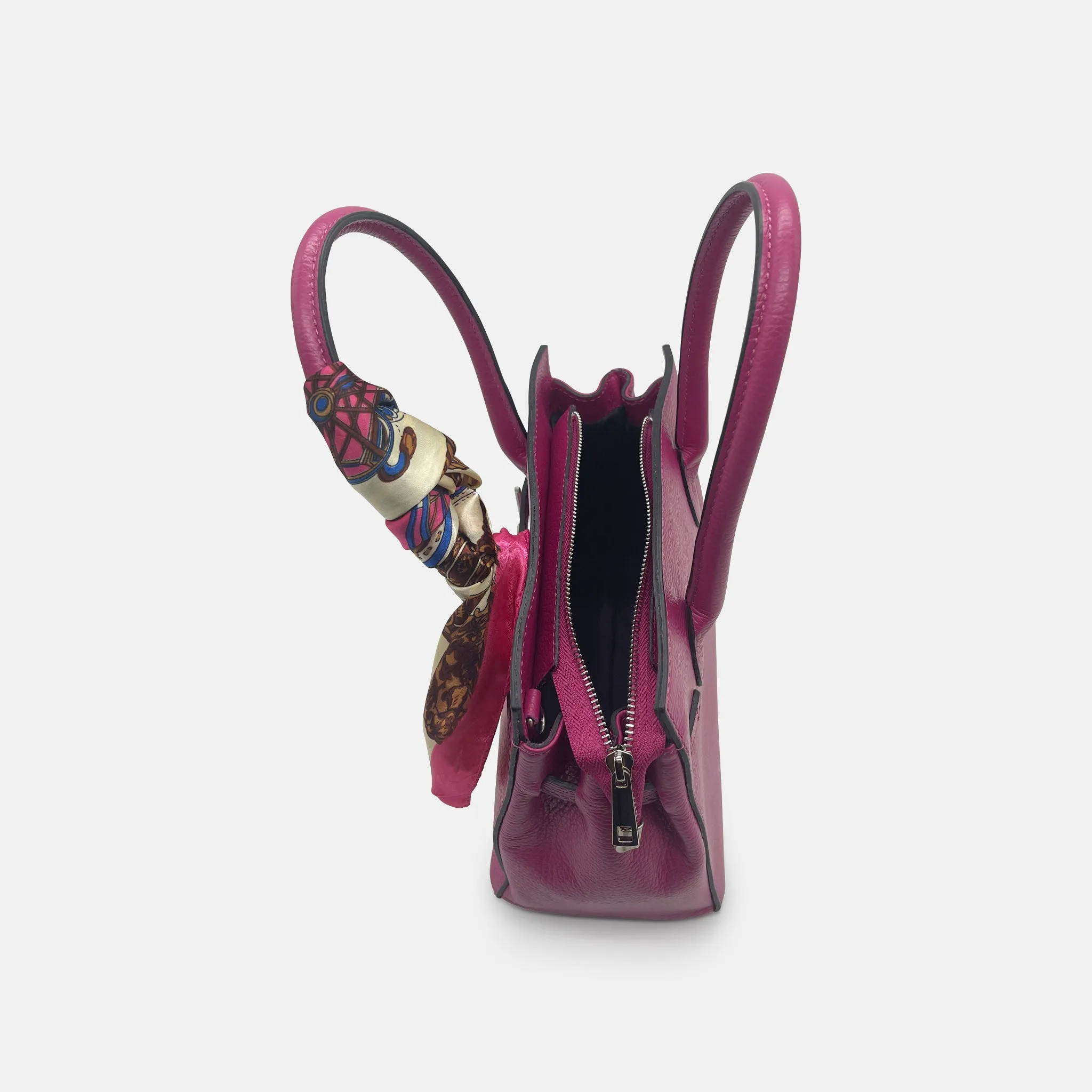 Livia Top Handle