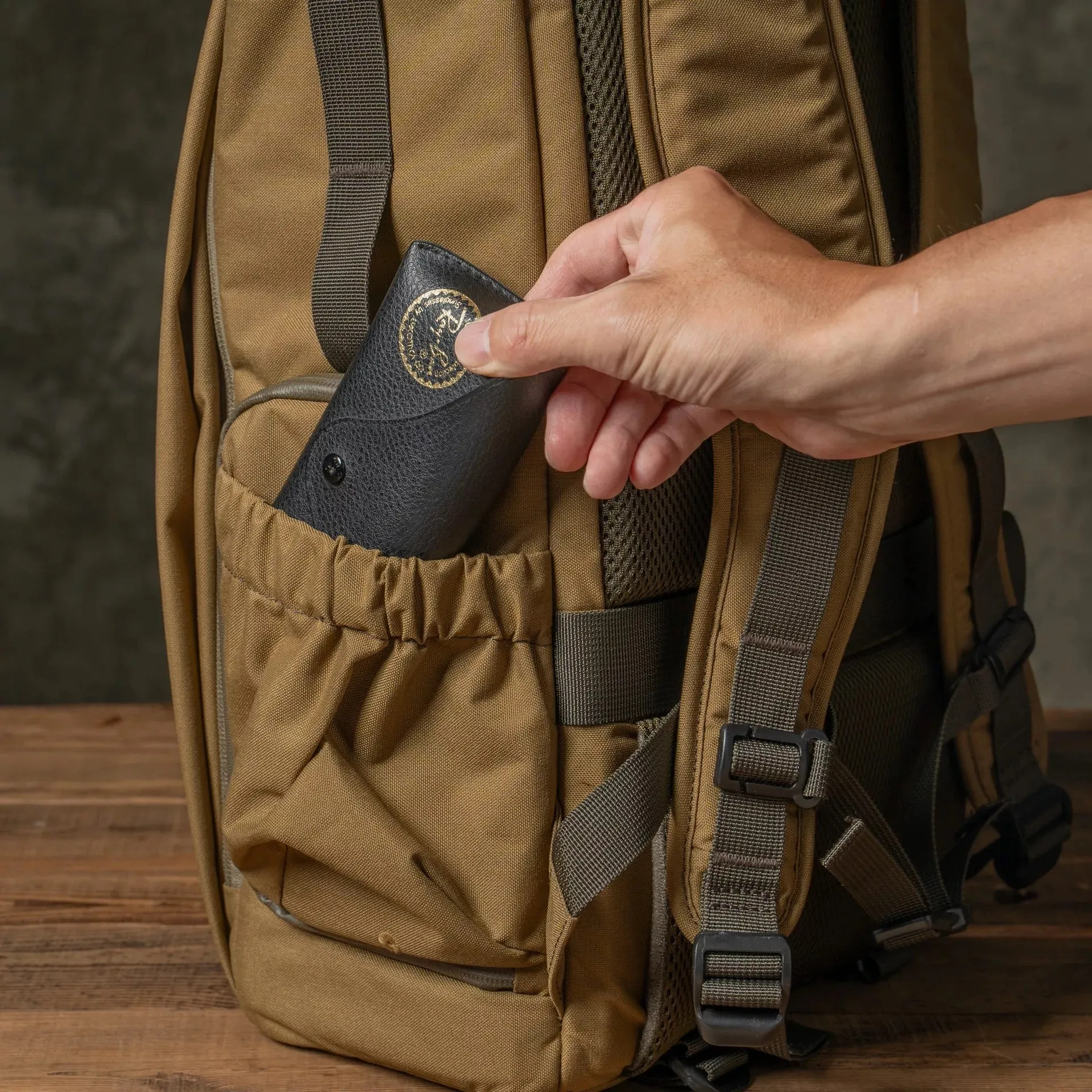 New Pilot Travel Camera Backpack 18L