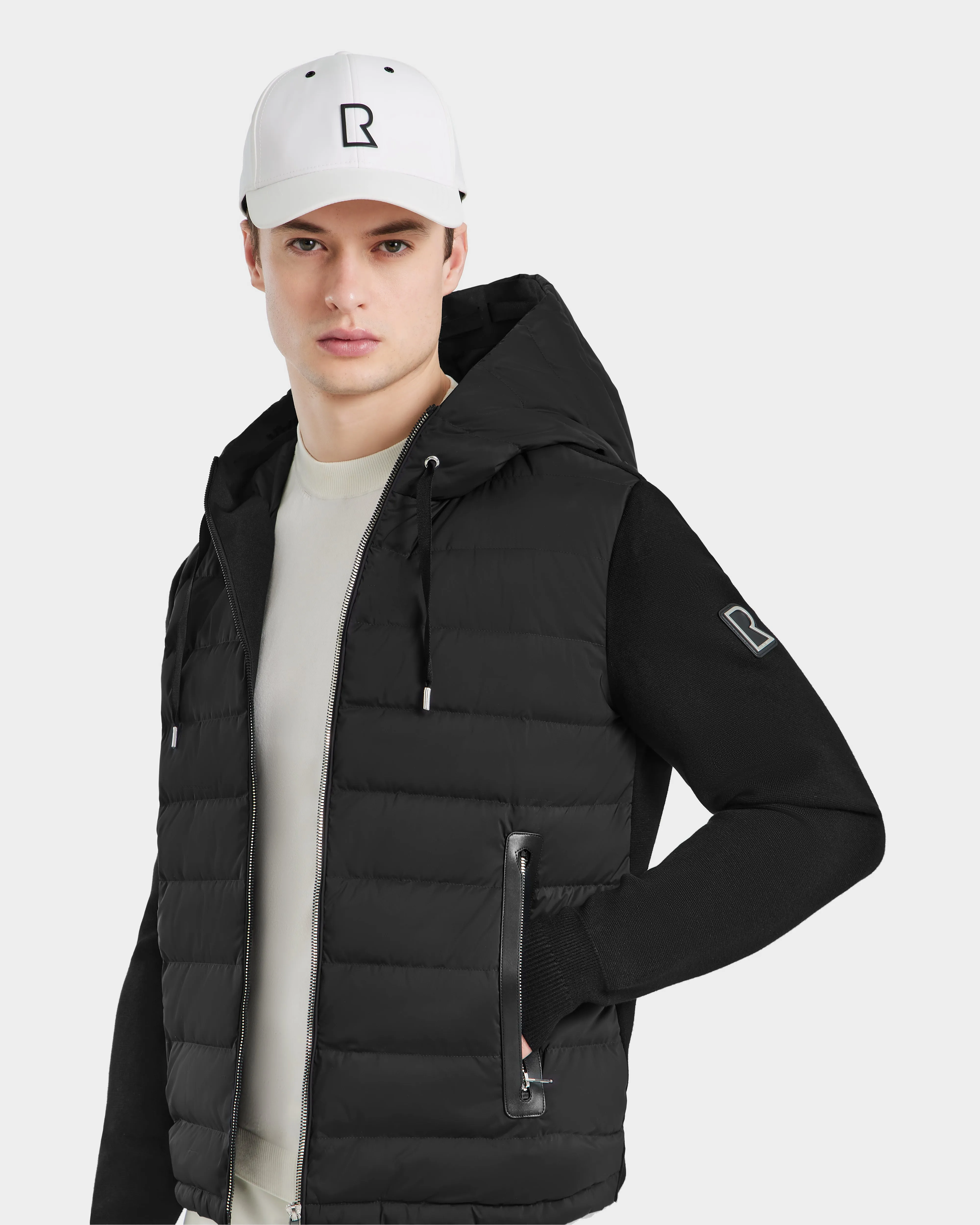 RIVER - 6124584 Black