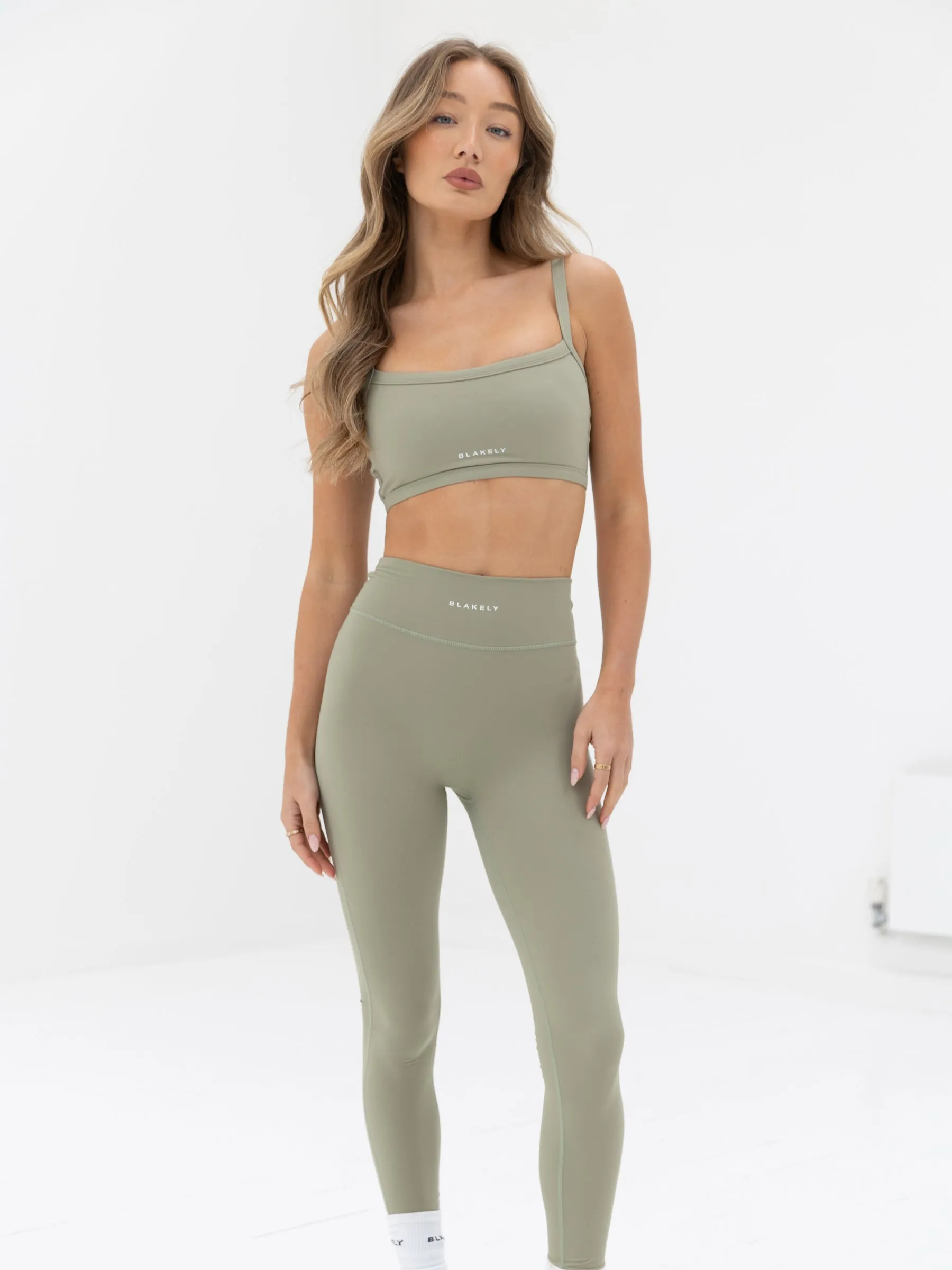 Ultimate Sports Bra & Leggings Set - Olive