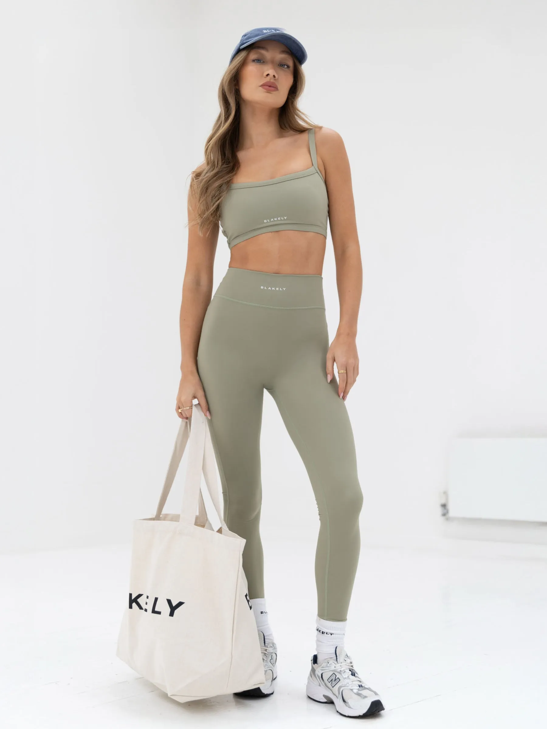 Ultimate Sports Bra & Leggings Set - Olive