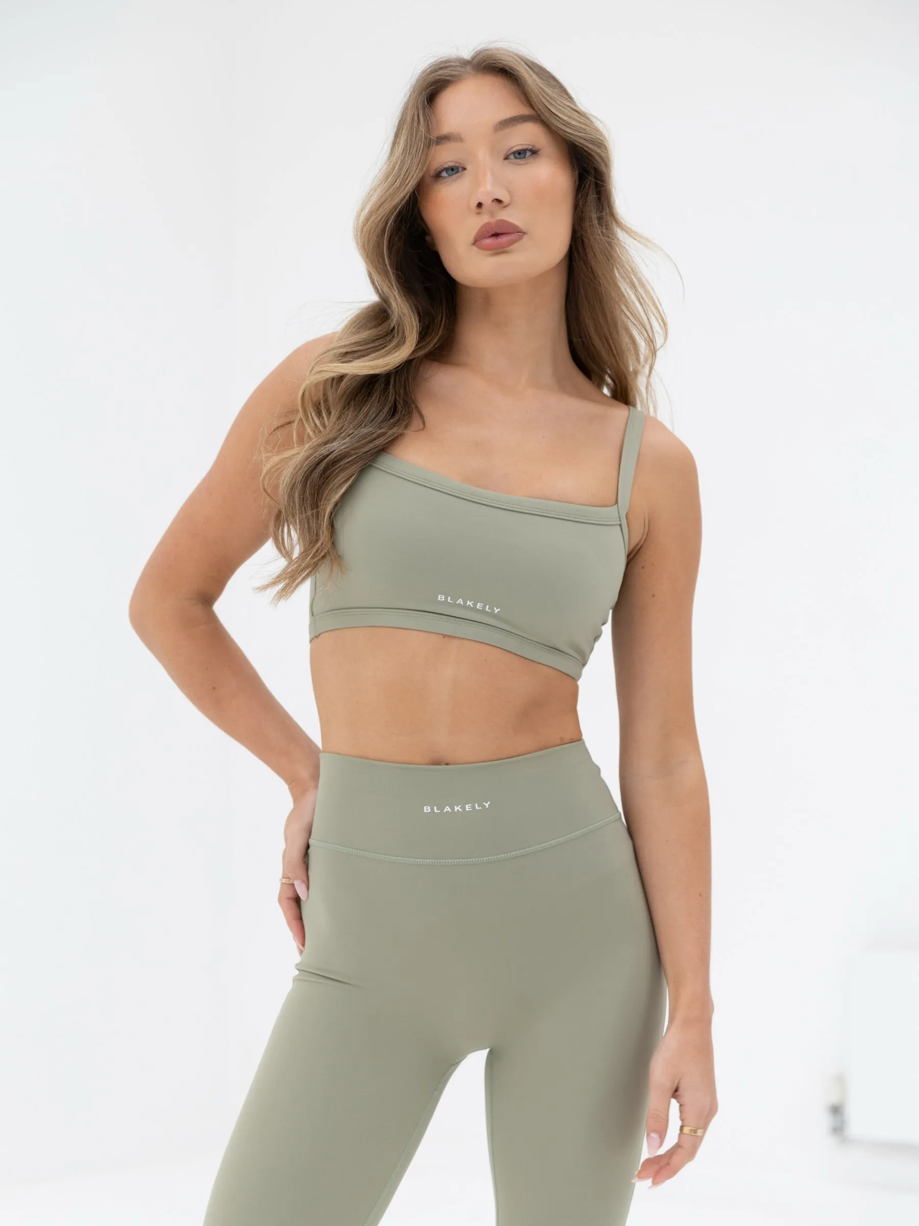 Ultimate Sports Bra & Leggings Set - Olive