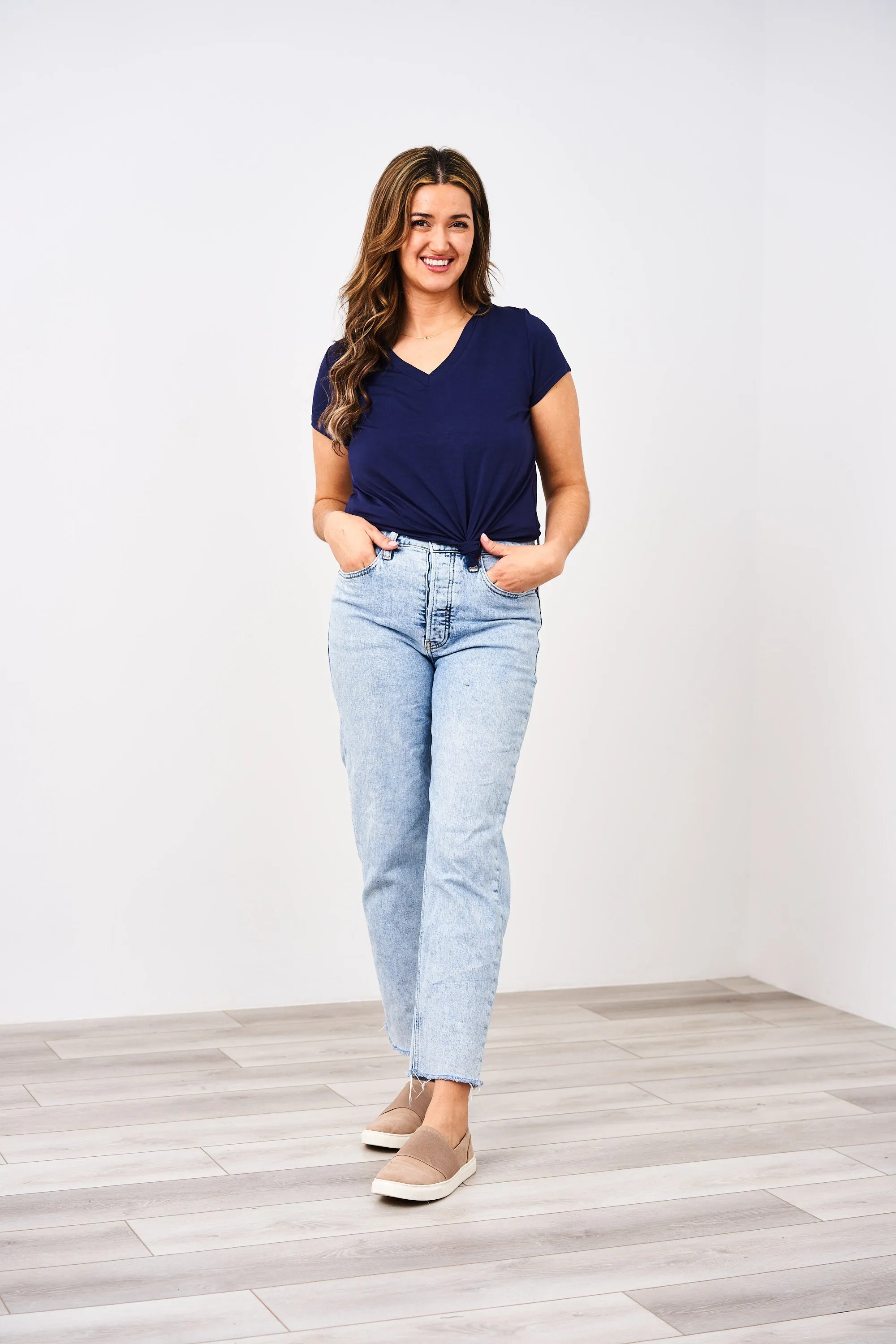 V-Neck Boyfriend Nursing Tee