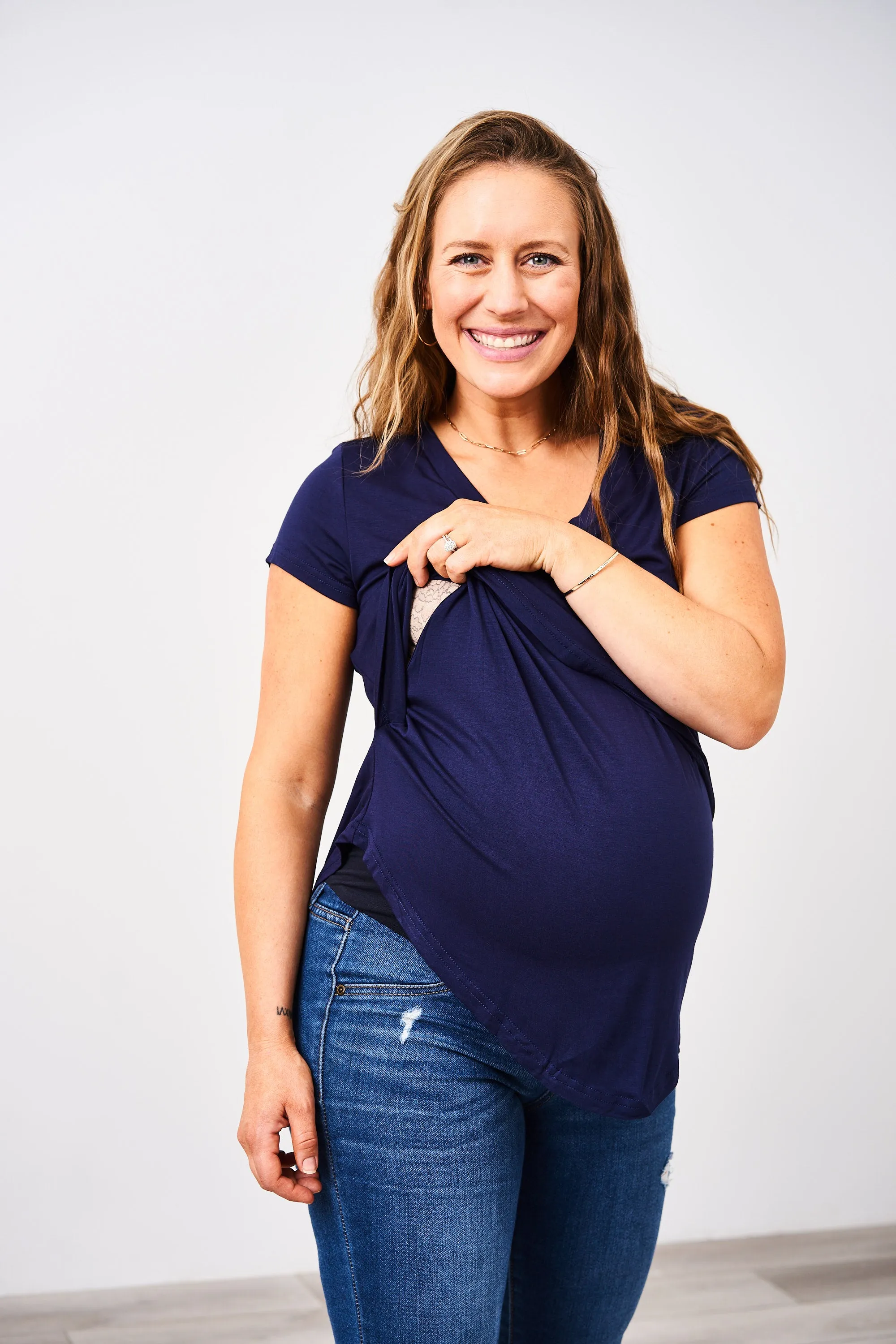 V-Neck Boyfriend Nursing Tee